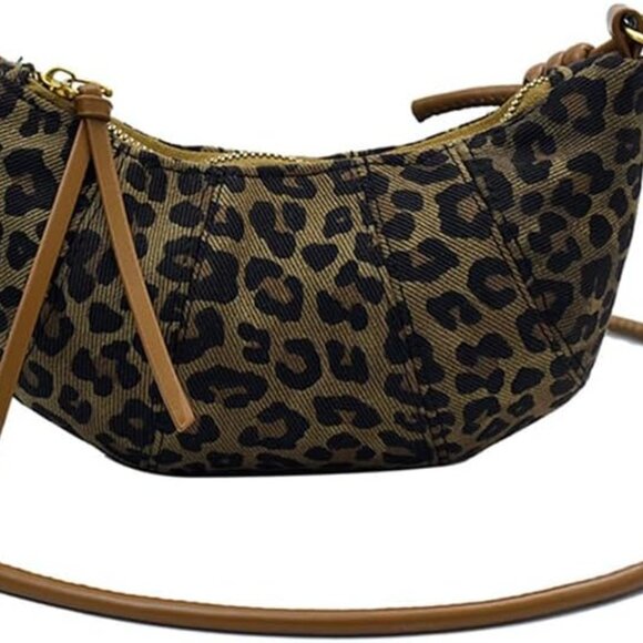 Versatile Leopard Print Crossbody Bag - Lightweight, Stylish, and Functional - Picture 1 of 6